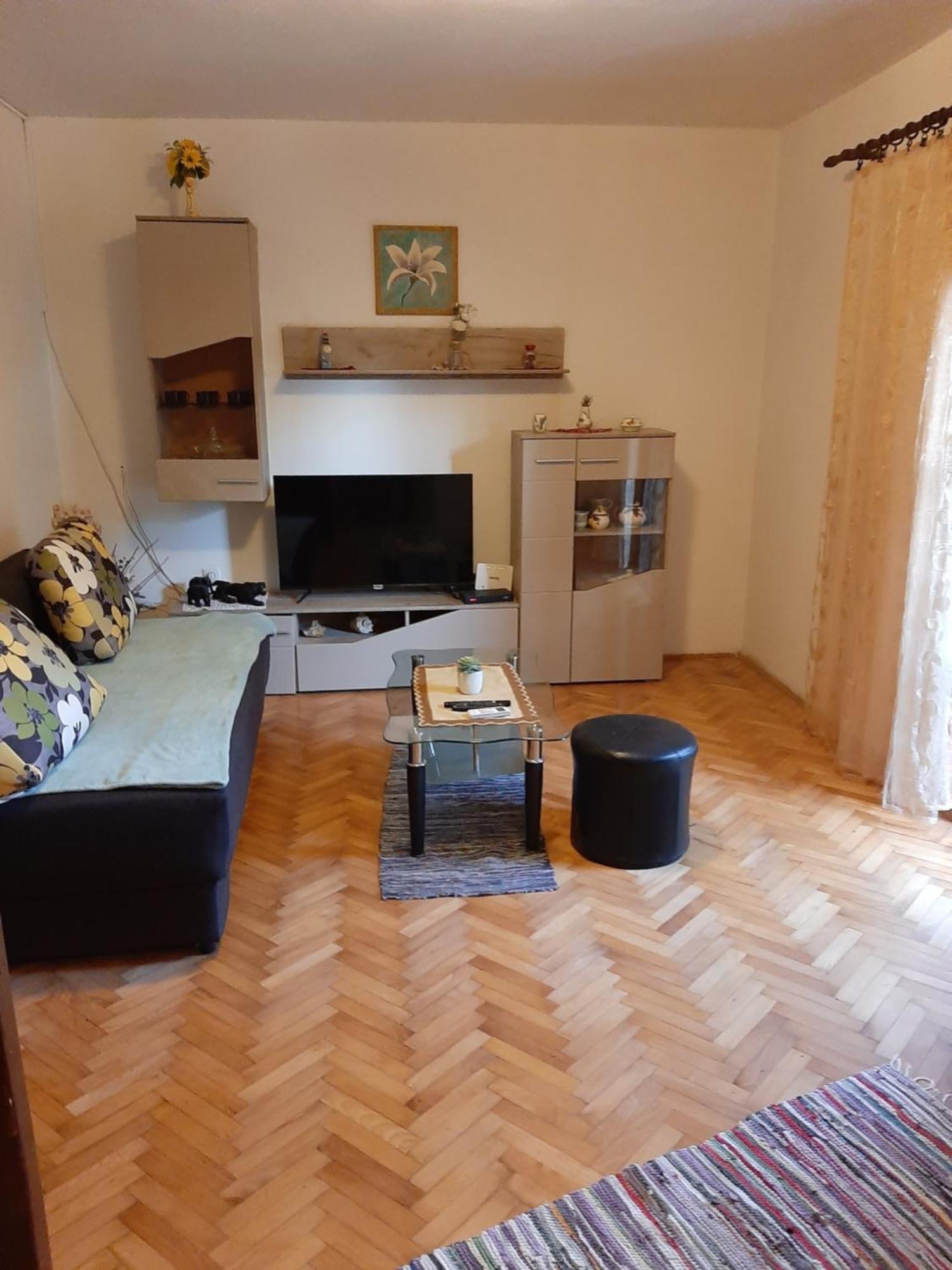 Apartmani Marija Povljana Δωμάτιο φωτογραφία