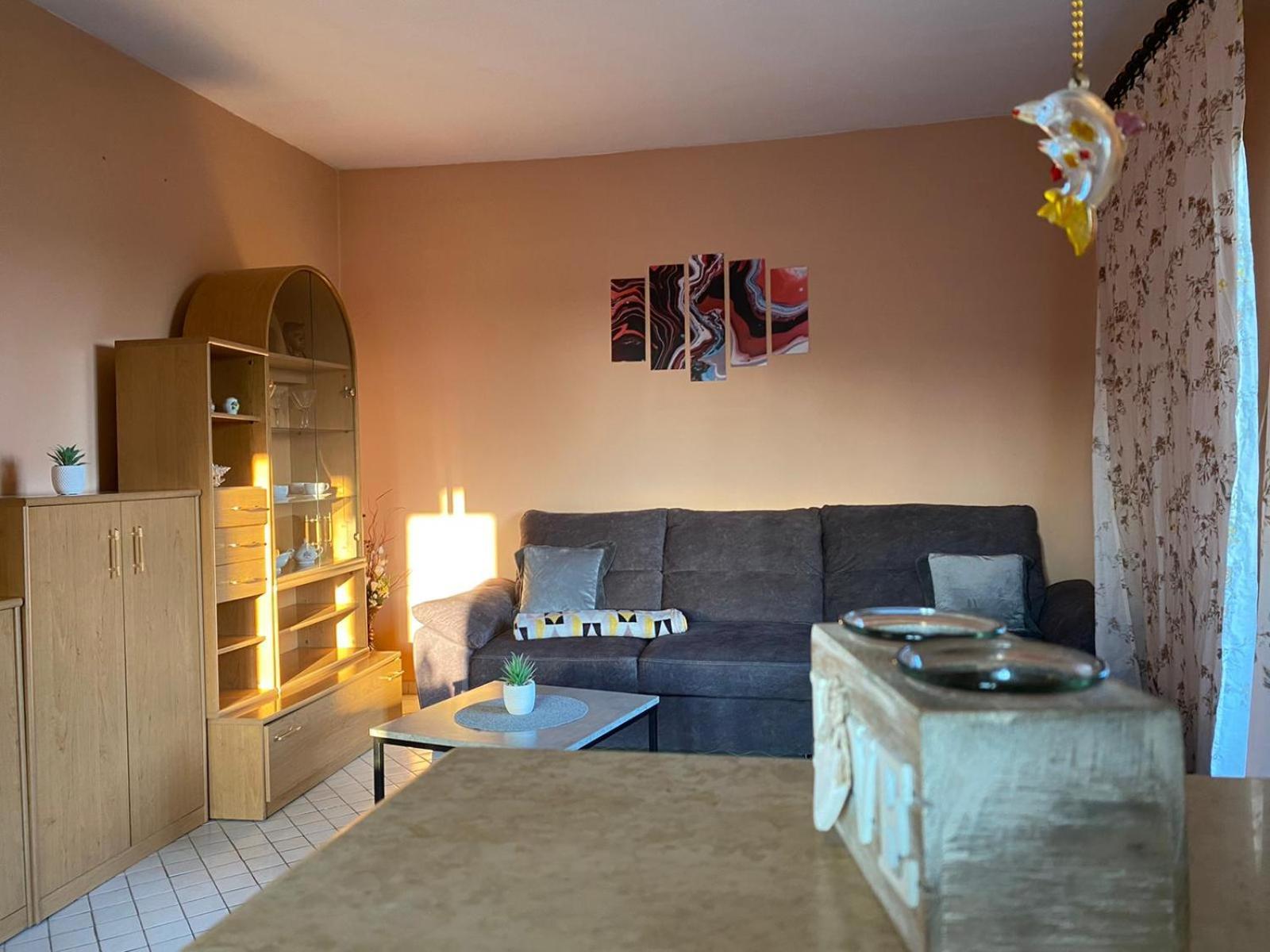 Apartmani Marija Povljana Δωμάτιο φωτογραφία